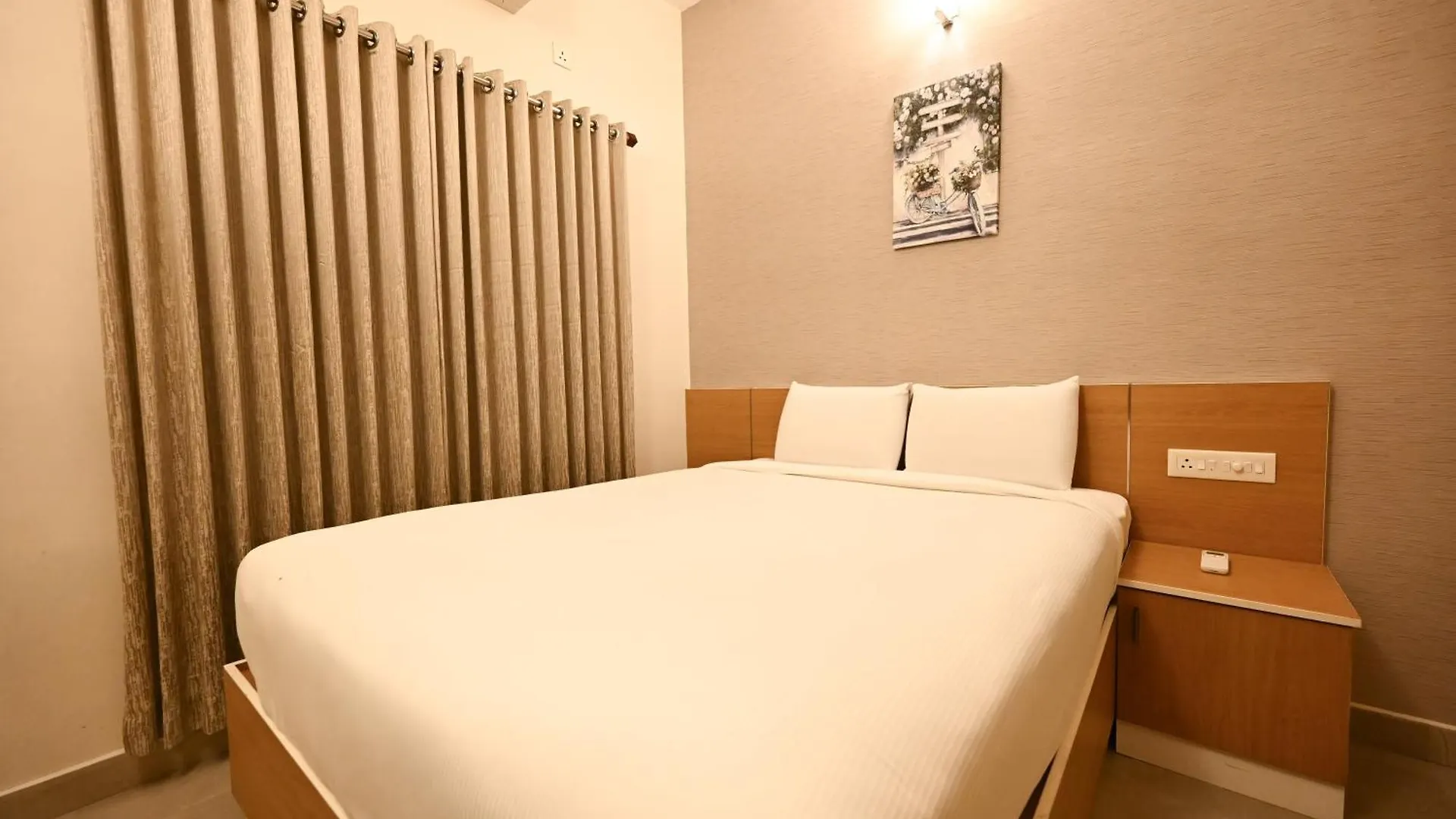 Castilo Inn Hotel Apartments Kochi