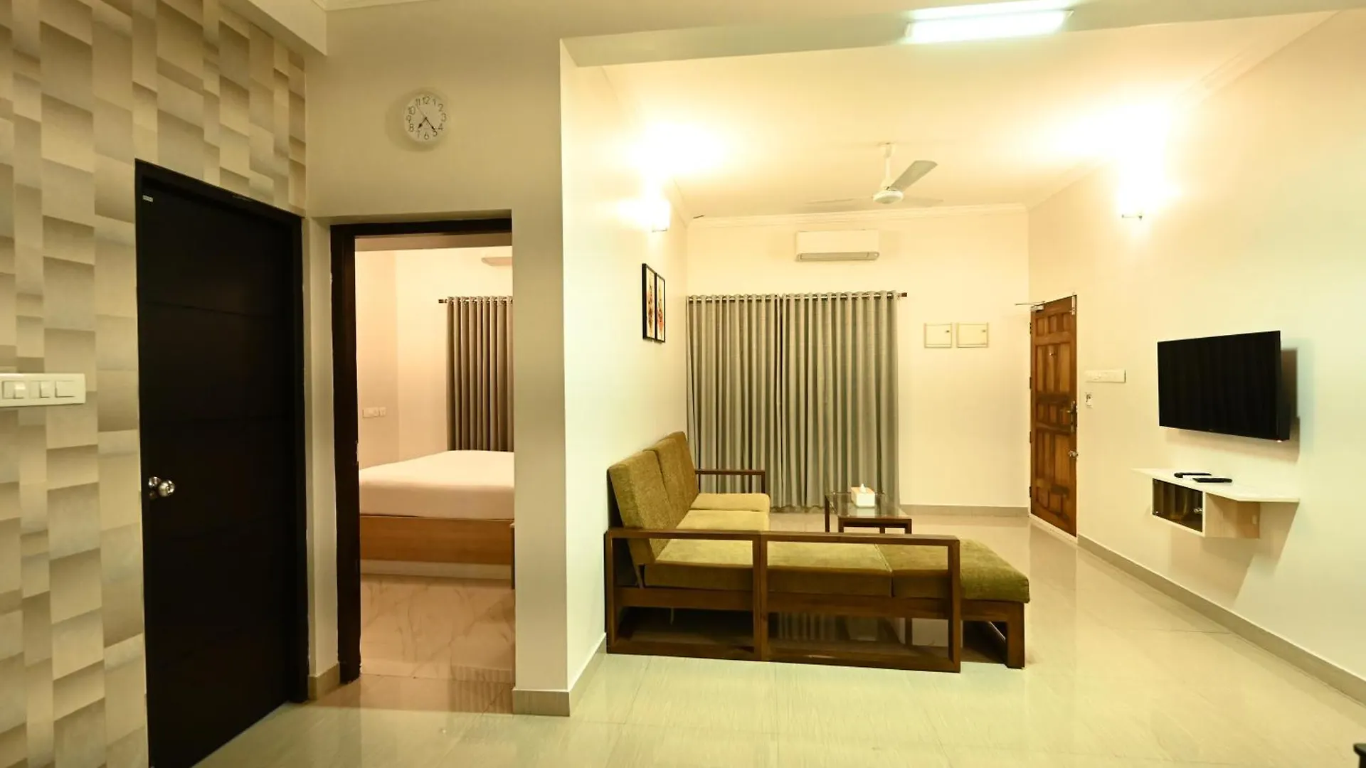 Castilo Inn Hotel Apartments Kochi